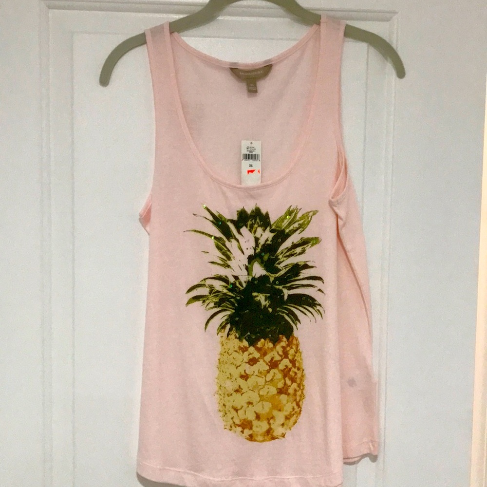 Banana Republic Tank -Graphic